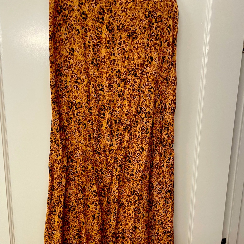 Trendy skirt in leopard print